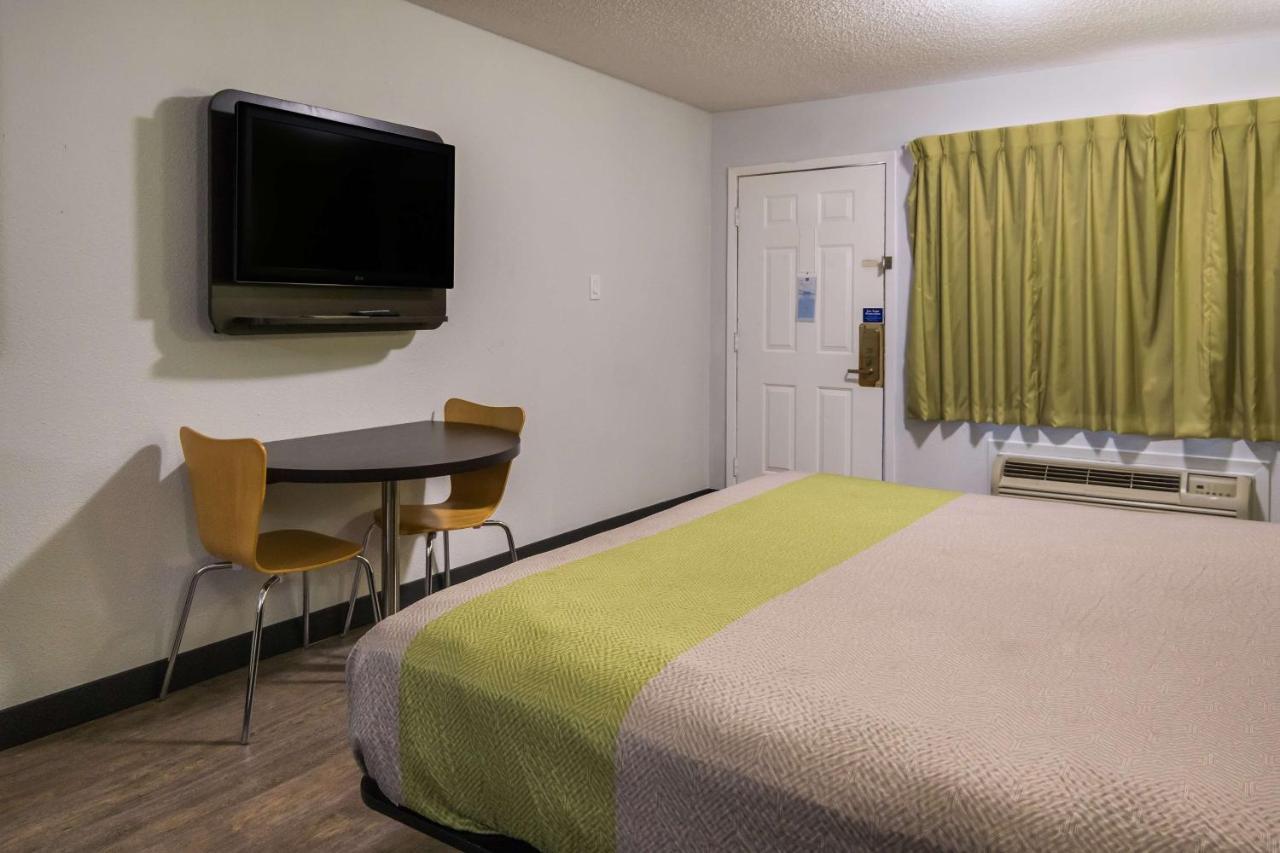 Motel 6 Irving - Loop 12 エクステリア 写真